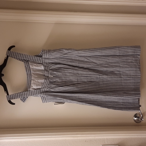 NWT, Trina Turk Santa Barbara Chambray Dress - Picture 8 of 14